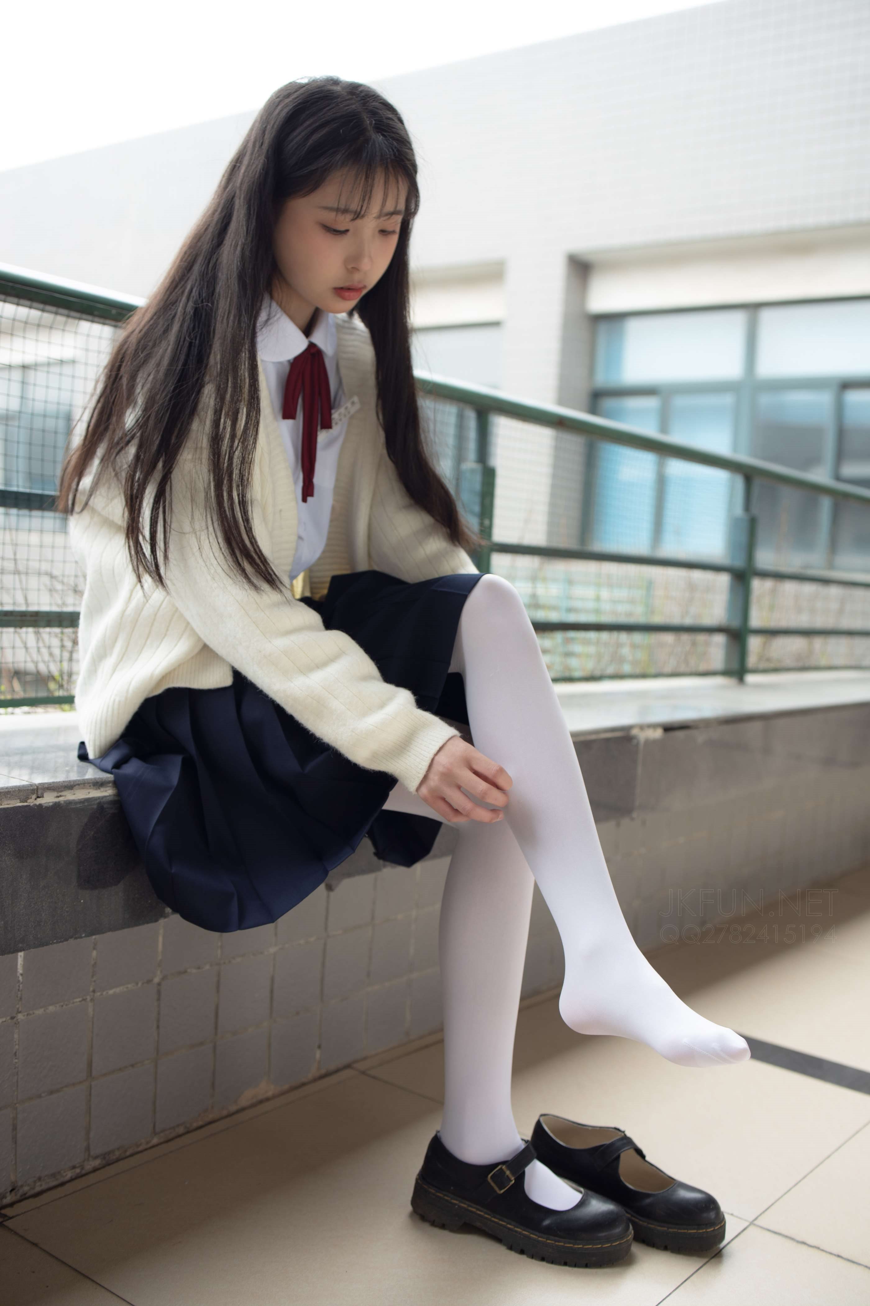 森萝财团 - [JKFUN-001] 甜米 纯纯的白丝学妹